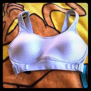 REPOSH Small mint sports bra